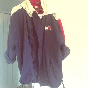 FLASH SALE! vintage Tommy Hilfiger windbreaker!
