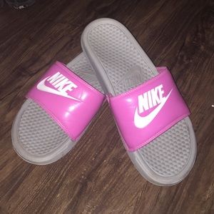 Pink and Grey Nike Slides!!