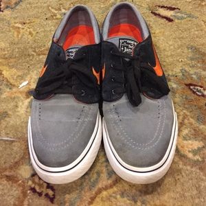 SOLD-Nike Stefan Janoski sneakers