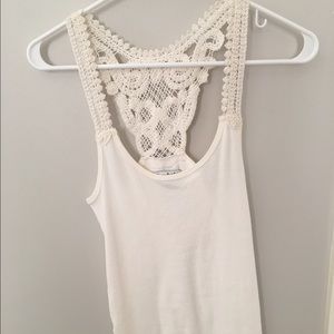 cream croquet tank