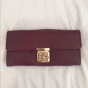 Maroon wallet
