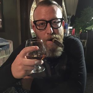 Meet your Posher, Chris