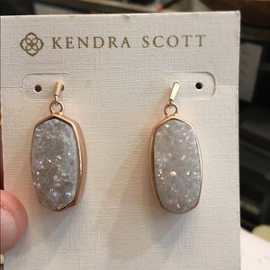 Danay rose with white drusy