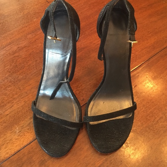 Stuart Weitzman Nudist Black Goose Bump