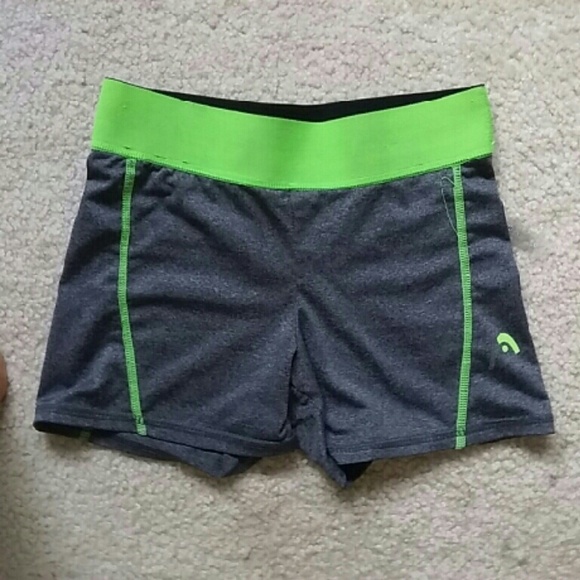 Compression shorts