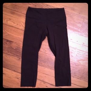 Lululemon wunder under crop