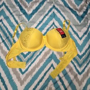 VKRR: Yellow Bra 36B