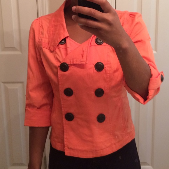 Cropped peacoat