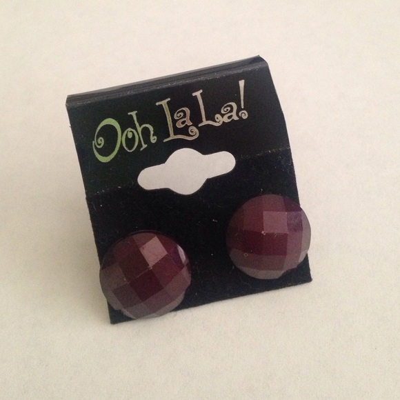 Ooh la la! Earrings & regular earrings