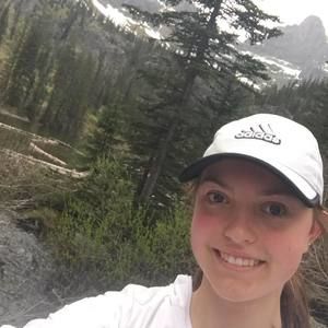 Meet your Posher, Claire