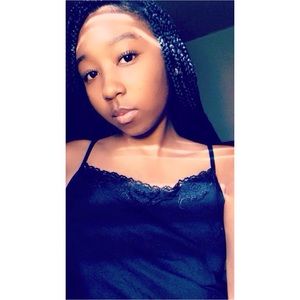 Meet your Posher, Amiya