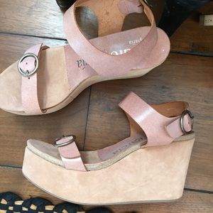Pedro Garcia nude wedges