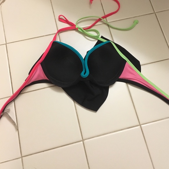 SOLD - Picture 2 of 4