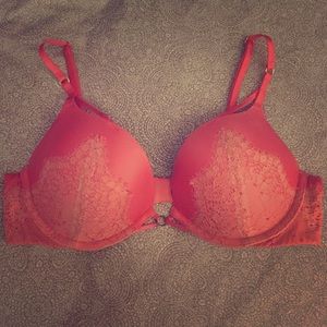 Victoria's Secret Very Sexy Bombshell plunge bra