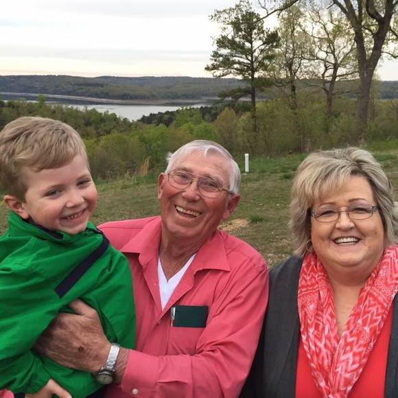 Meet your Posher, Caunita - Picture 1 of 1