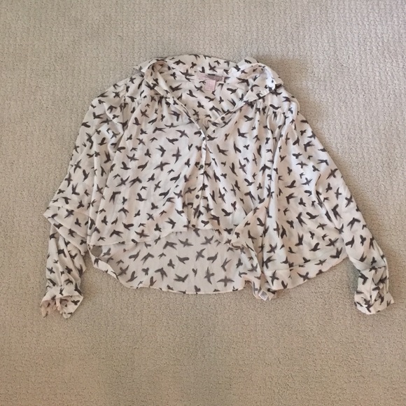 Flowy bird patterned blouse