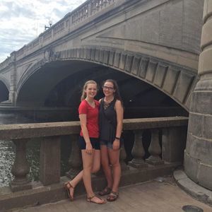 Meet your Posher, Lindsey