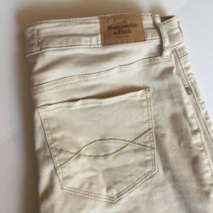 Women's 28 Abercrombie & Fitch white/cream jeans