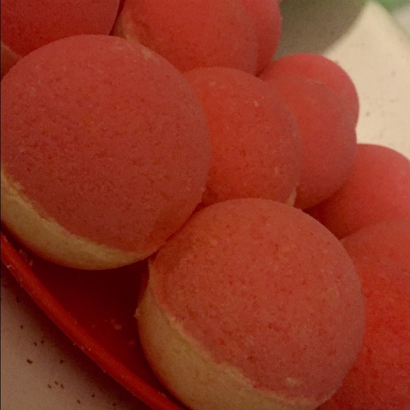 Ocean flower handmade bath bomb