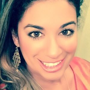 Meet your Posher, Marissa