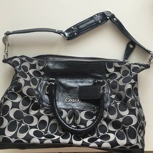 Coach Shoulder Bag