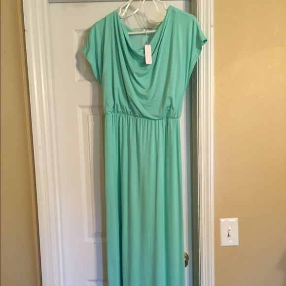 Mint maxi dress NWT