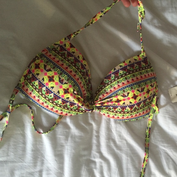 Patterned bikini top - Picture 3 of 3