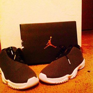 Meet your Posher, Malik