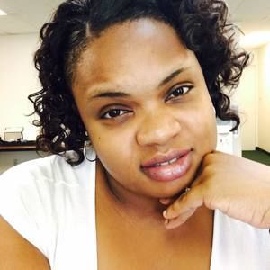 Meet your Posher, Cynthia