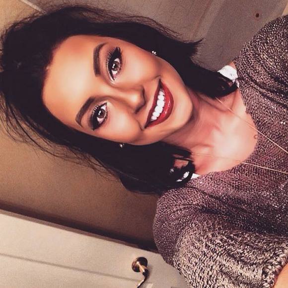 Meet your Posher, Hannah