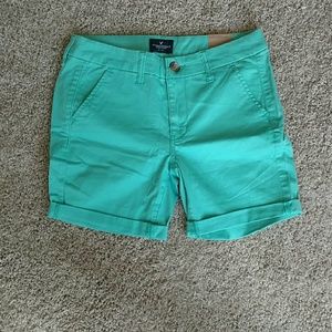 AEO Boy Bermuda Stretch size 2