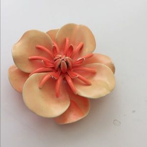 flower pin