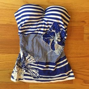 Beach themed strapless top