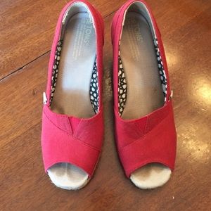 Toms Red wedge Peep Toe Shoes