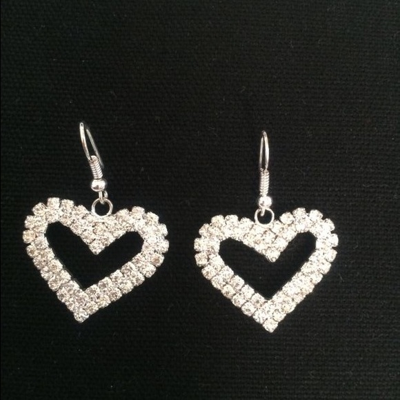 Clear Rhinestone Crystal Party Silver Drop Clip - Picture 1 of 2