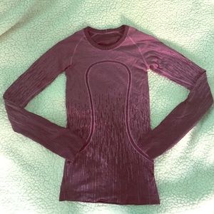 Lulu lemon silver scent long sleeve