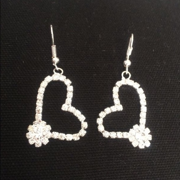 Clear Rhinestone Crystal Party Silver Drop Clip - Picture 1 of 2