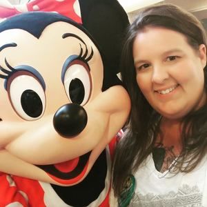 Meet your Posher, Suzanne