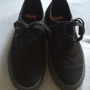 Levi's black shoes