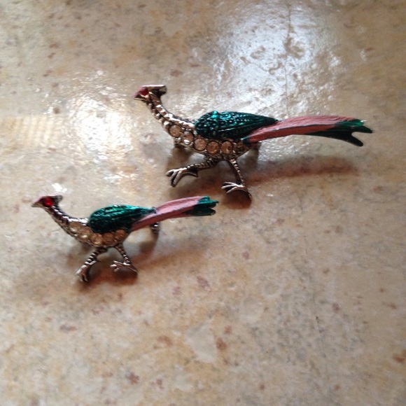 Road Runner Scatter Pins - Picture 1 of 2