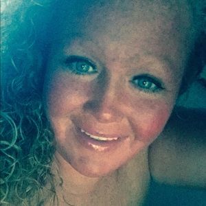 Meet your Posher, Rochelle