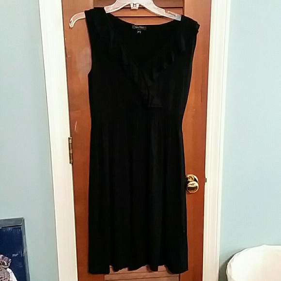 Black v-line neck with ruffles