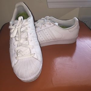 Adidas superstar- white
