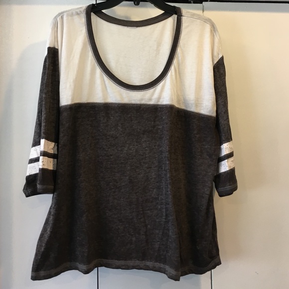 Grey and white t shirt