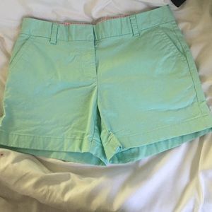 Junior vineyard vines shorts