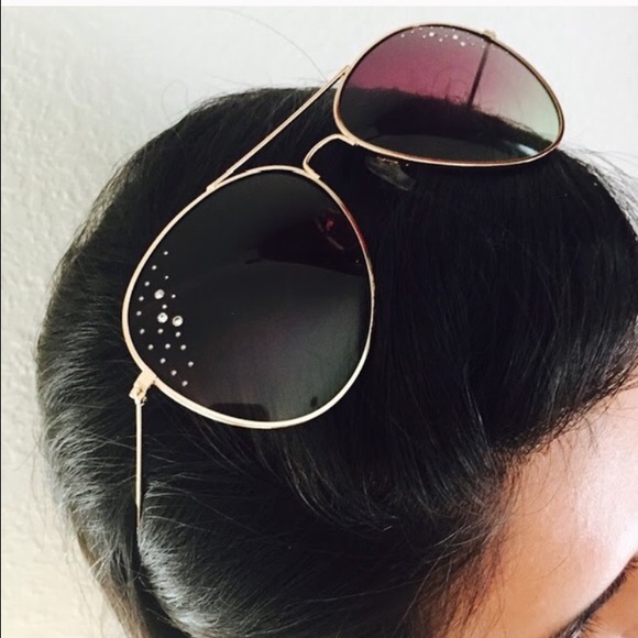 ๐ Blue OR Maroon Rhinestone Accented Aviators - Picture 3 of 4