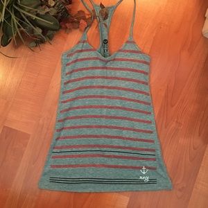 Super cute Roxy tank top