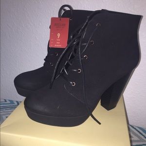 Black Lace-up Booties