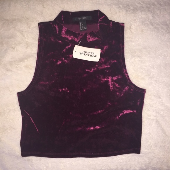 NWT forever21 burgundy velvet crop top
