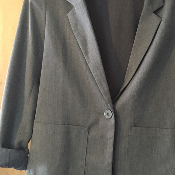 H&M Oversized Trendy Blazer!